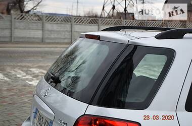 Позашляховик / Кросовер Suzuki SX4 2012 в 