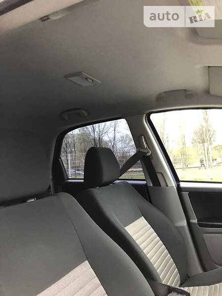 Хетчбек Suzuki SX4 2008 в Дніпрі
