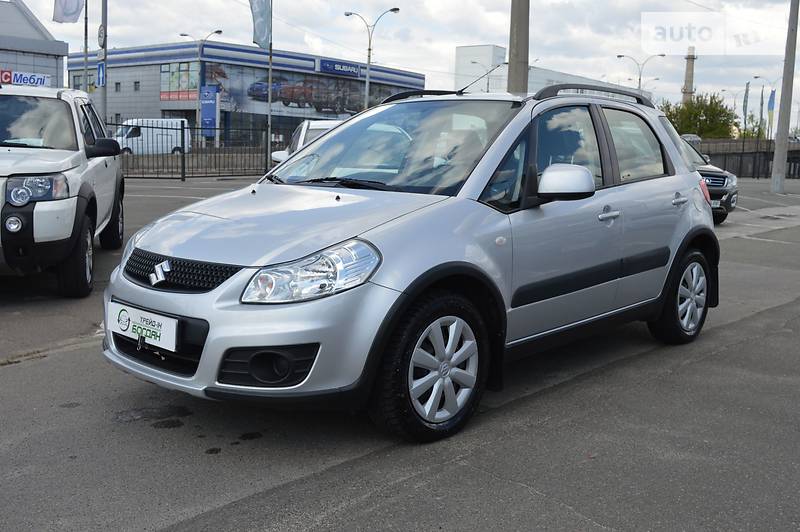 Хетчбек Suzuki SX4 2014 в Києві фото 5 Хетчбек Suzuki SX4 2014 в Києві