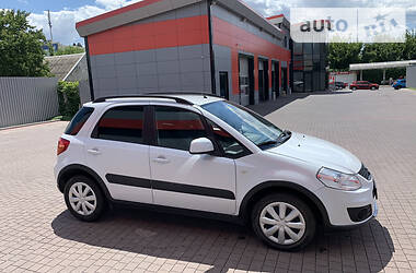 Хетчбек Suzuki SX4 2013 в 