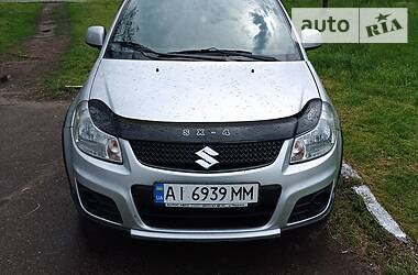 Внедорожник / Кроссовер Suzuki SX4 2013 в Борисполе