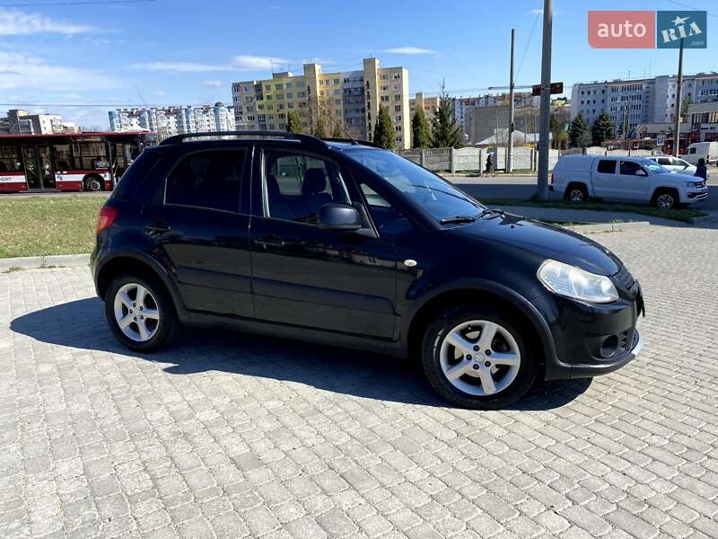 Внедорожник / Кроссовер Suzuki SX4 2008 в Ивано-Франковске