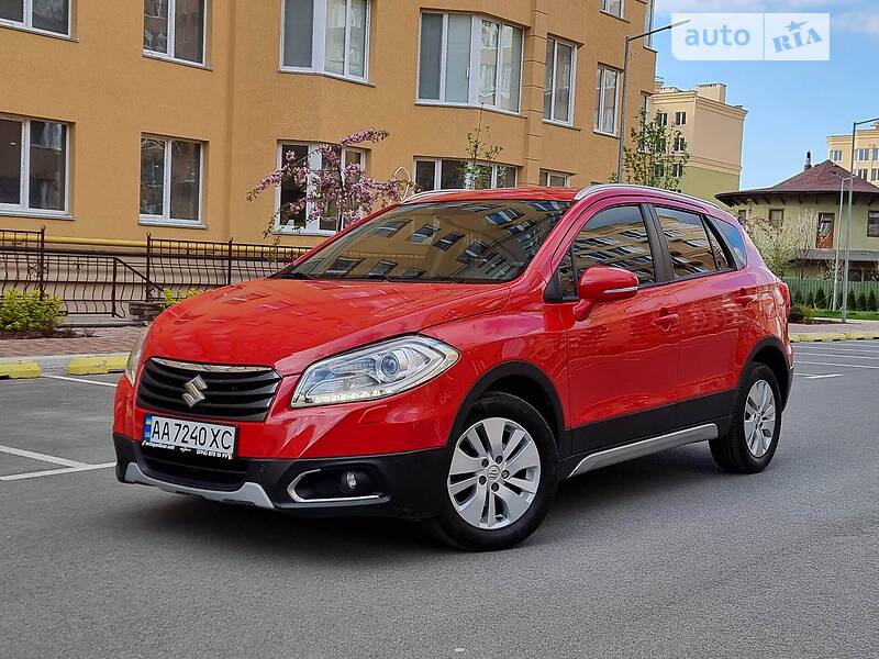 Хэтчбек Suzuki SX4 2016 в Киеве