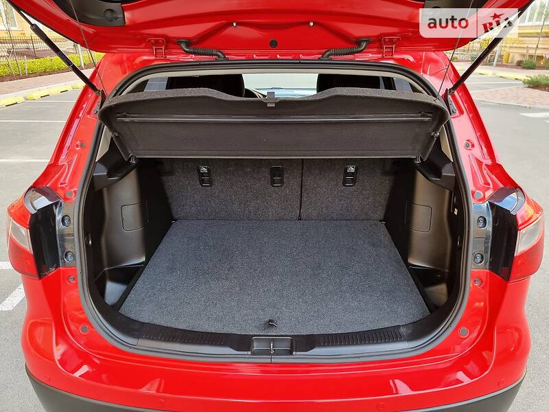 Хэтчбек Suzuki SX4 2016 в Киеве
