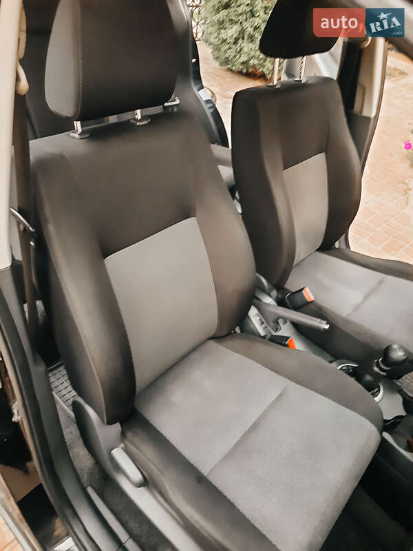 Седан Suzuki SX4 2008 в Кременчуге