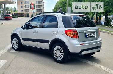 Хэтчбек Suzuki SX4 2011 в 