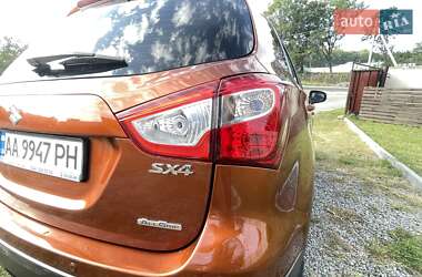 Внедорожник / Кроссовер Suzuki SX4 2017 в Киеве