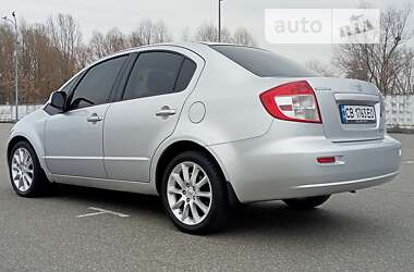 Suzuki SX4 2012