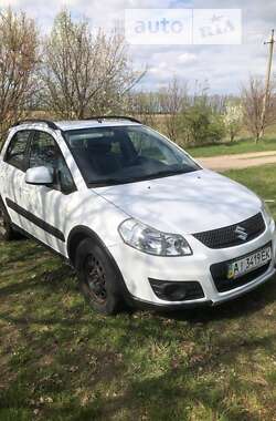 Позашляховик / Кросовер Suzuki SX4 2014 в Києві