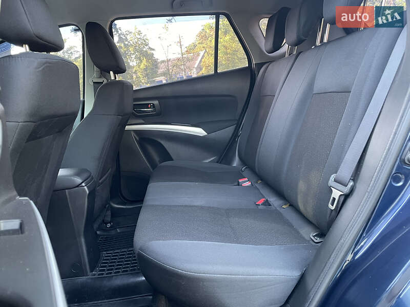 Внедорожник / Кроссовер Suzuki SX4 2017 в Николаеве фото 13 Внедорожник / Кроссовер Suzuki SX4 2017 в Николаеве