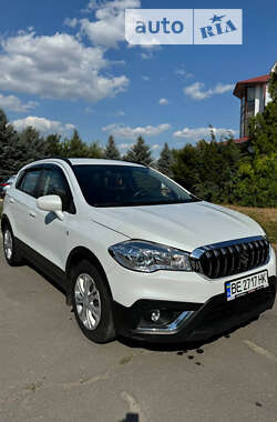 Внедорожник / Кроссовер Suzuki SX4 2020 в Южноукраинске