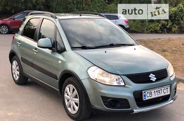 Позашляховик / Кросовер Suzuki SX4 2013 в Чернігові