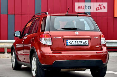 Внедорожник / Кроссовер Suzuki SX4 2011 в Киеве