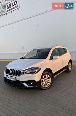 Внедорожник / Кроссовер Suzuki SX4 2018 в Одессе