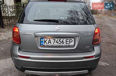 Позашляховик / Кросовер Suzuki SX4 2011 в Києві