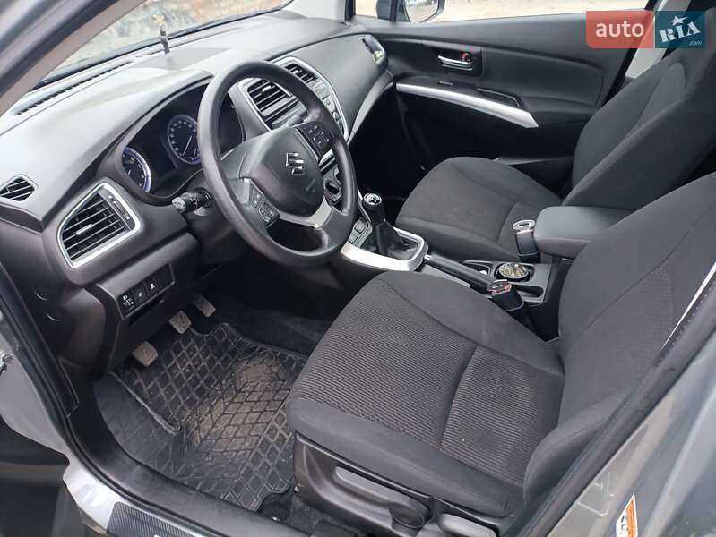 Внедорожник / Кроссовер Suzuki SX4 2019 в Виннице