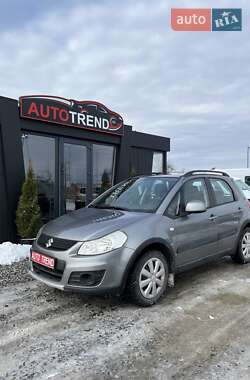 Позашляховик / Кросовер Suzuki SX4 2010 в Львові