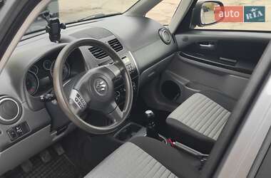 Седан Suzuki SX4 2010 в 