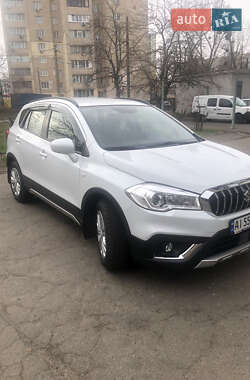 Позашляховик / Кросовер Suzuki SX4 2017 в Києві