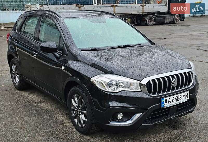 Позашляховик / Кросовер Suzuki SX4 2019 в Києві
