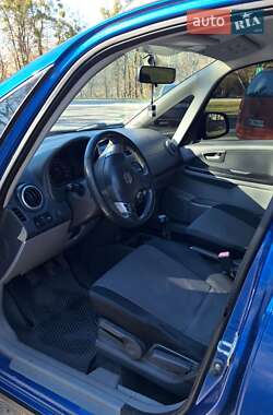 Хетчбек Suzuki SX4 2006 в 