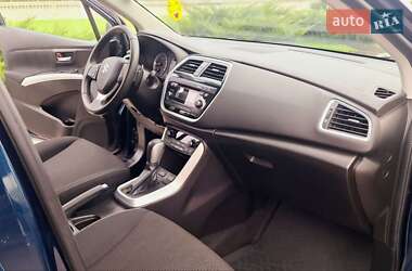 Позашляховик / Кросовер Suzuki SX4 2019 в Дніпрі