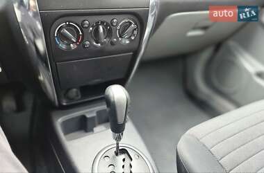 Внедорожник / Кроссовер Suzuki SX4 2012 в 