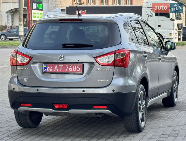 Внедорожник / Кроссовер Suzuki SX4 2016 в Житомире