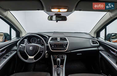 Внедорожник / Кроссовер Suzuki SX4 2017 в 