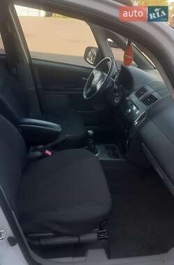 Внедорожник / Кроссовер Suzuki SX4 2011 в 