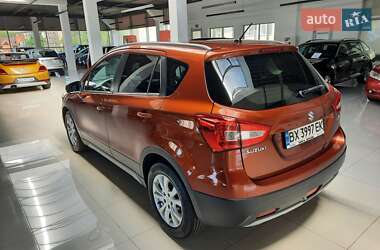 Позашляховик / Кросовер Suzuki SX4 2020 в 