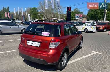 Внедорожник / Кроссовер Suzuki SX4 2012 в 