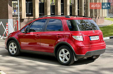 Внедорожник / Кроссовер Suzuki SX4 2011 в 