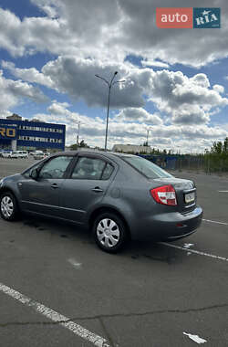 Седан Suzuki SX4 2009 в 