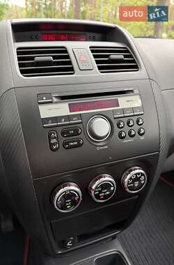 Хетчбек Suzuki SX4 2008 в 