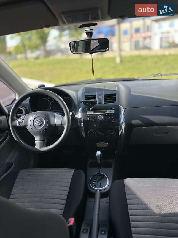 Внедорожник / Кроссовер Suzuki SX4 2014 в Житомире