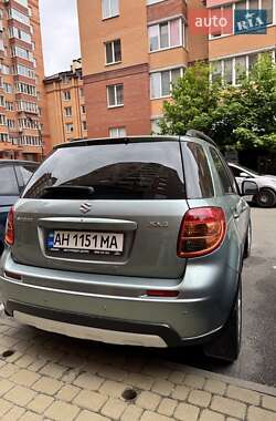Внедорожник / Кроссовер Suzuki SX4 2012 в 