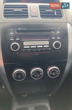 Хетчбек Suzuki SX4 2007 в 