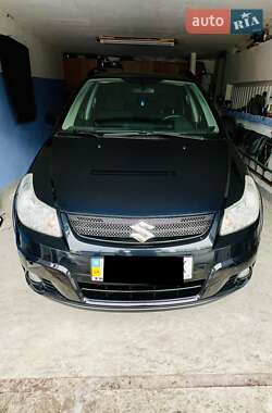 Позашляховик / Кросовер Suzuki SX4 2009 в Києві