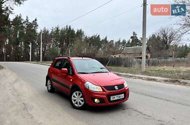 Позашляховик / Кросовер Suzuki SX4 2014 в 