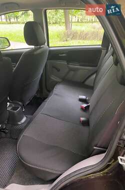 Позашляховик / Кросовер Suzuki SX4 2013 в 