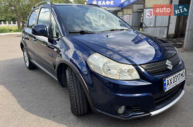 Внедорожник / Кроссовер Suzuki SX4 2009 в 