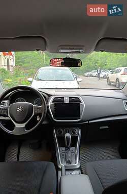 Позашляховик / Кросовер Suzuki SX4 2021 в 