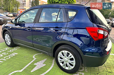 Внедорожник / Кроссовер Suzuki SX4 2017 в 