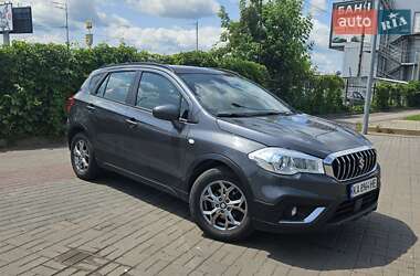 Внедорожник / Кроссовер Suzuki SX4 2017 в Киеве