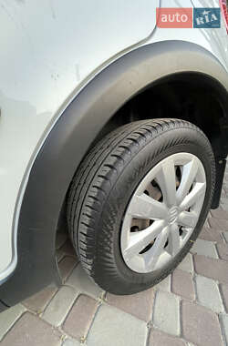 Внедорожник / Кроссовер Suzuki SX4 2011 в 