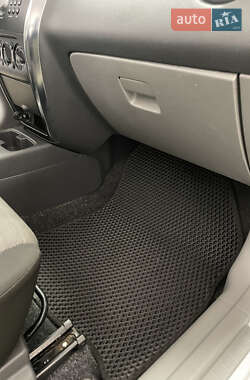 Внедорожник / Кроссовер Suzuki SX4 2011 в 