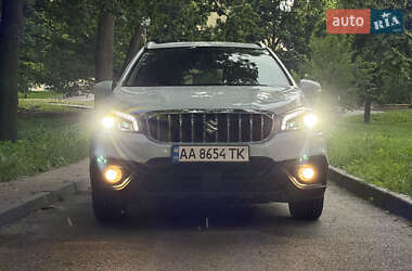 Внедорожник / Кроссовер Suzuki SX4 2018 в Киеве