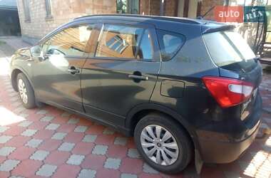 Позашляховик / Кросовер Suzuki SX4 2014 в Каневі