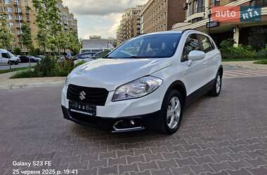 Внедорожник / Кроссовер Suzuki SX4 2014 в Софиевской Борщаговке